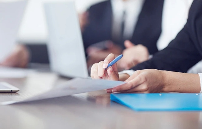 按国家有关规定建立健全本产品的安全生产使用制度